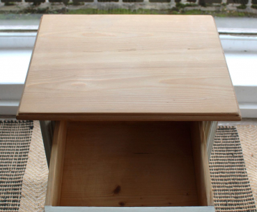 Preview: Nachttisch  Liddy