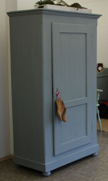 Wäscheschrank – Vorratsschrank  Ariella